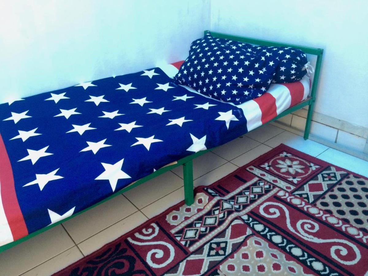 Гостьовий будинок Kos Omah Yanto 19 Джакарта Екстер'єр фото